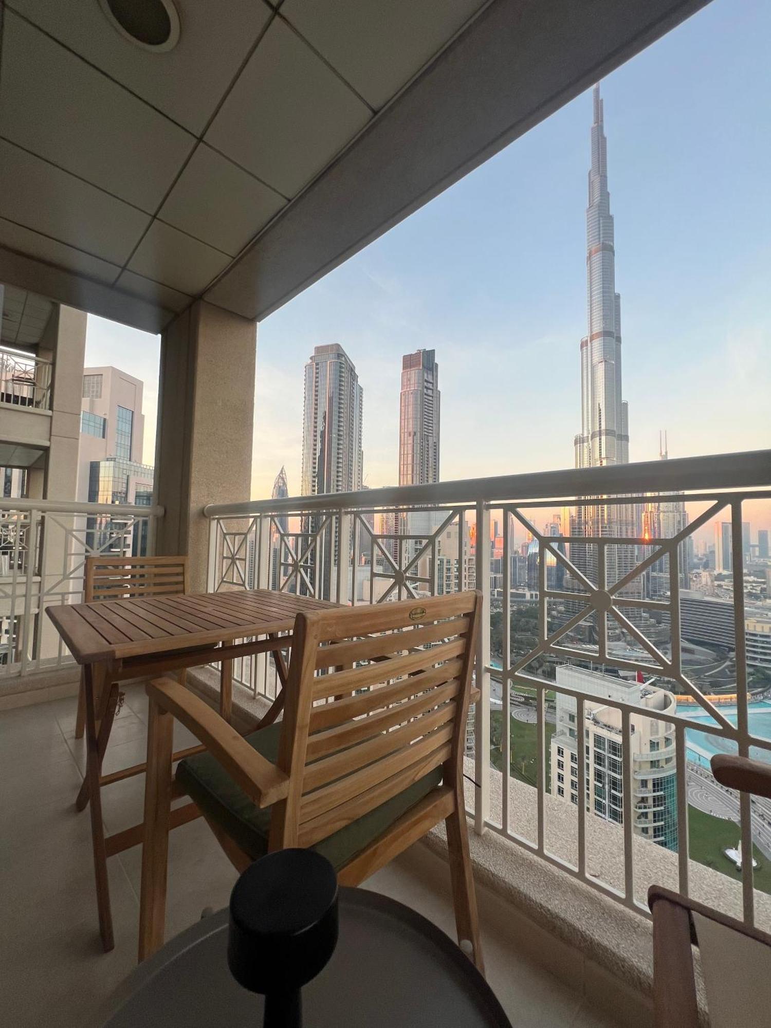 Prestige Living 2Br With Full Burj Khalifa And Fountain View By Auberge Dubai Exterior photo